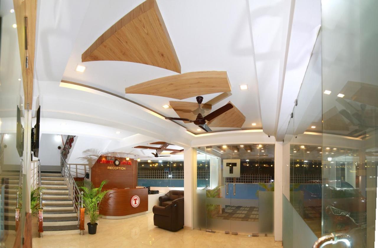 Gateway Airport Hotel Kannur Buitenkant foto